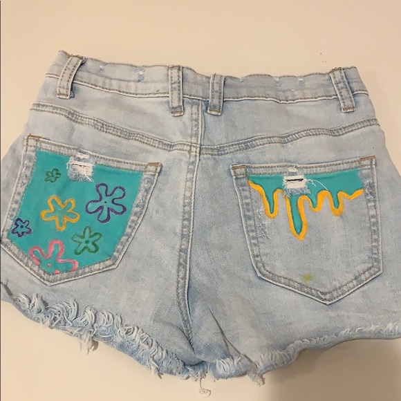 painted jean shorts - Picture 2 of 2